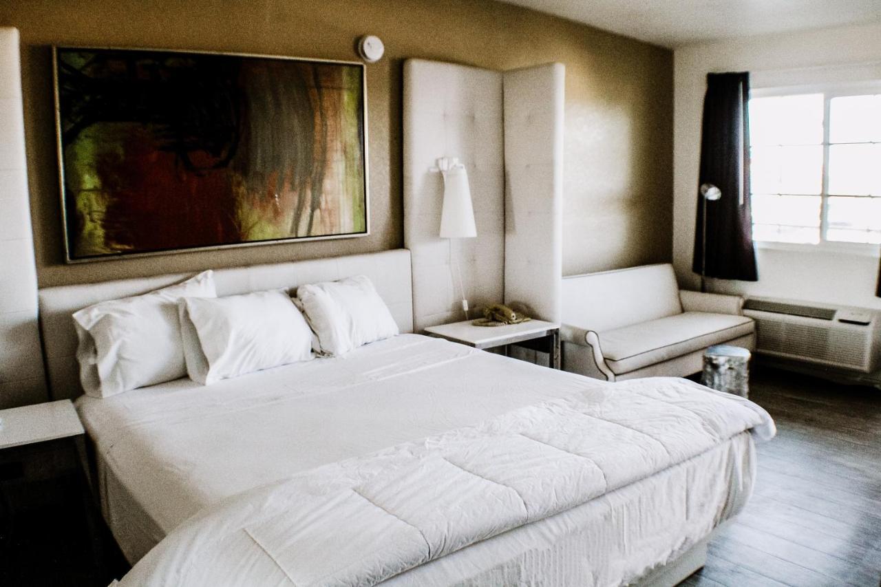 Devonshire Inn Motel Rosamond Ngoại thất bức ảnh