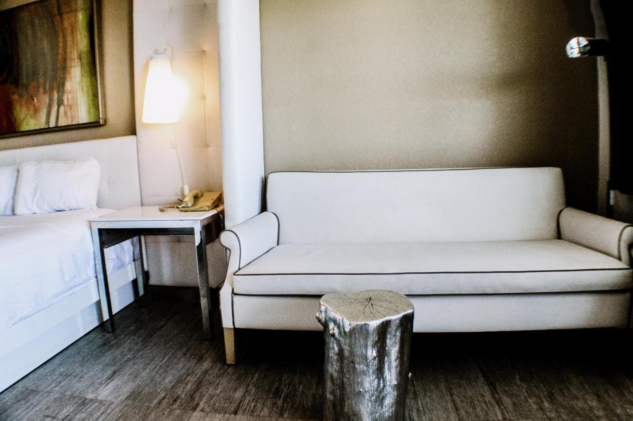 Devonshire Inn Motel Rosamond Ngoại thất bức ảnh